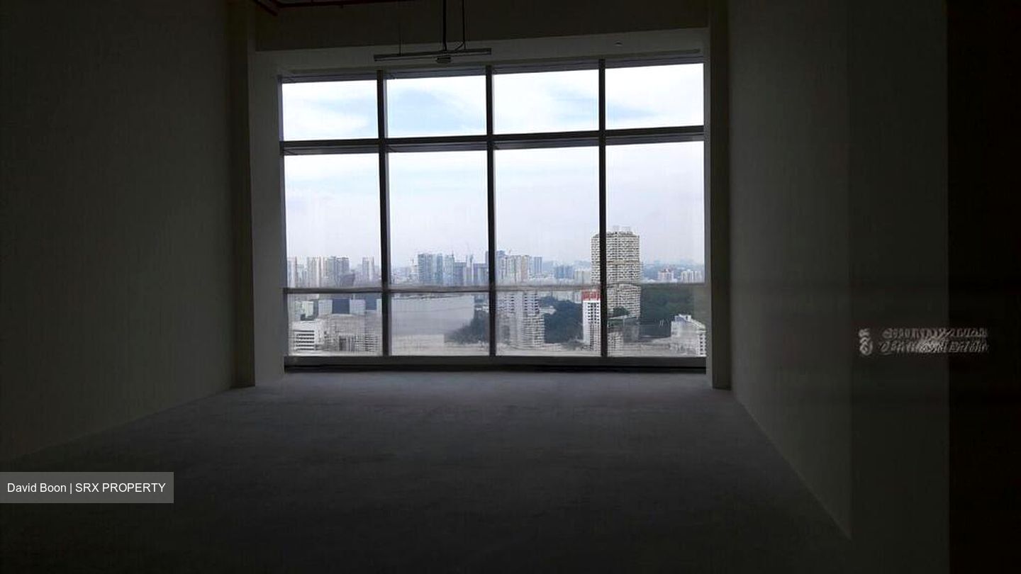 Sbf Center (D1), Office #472369641